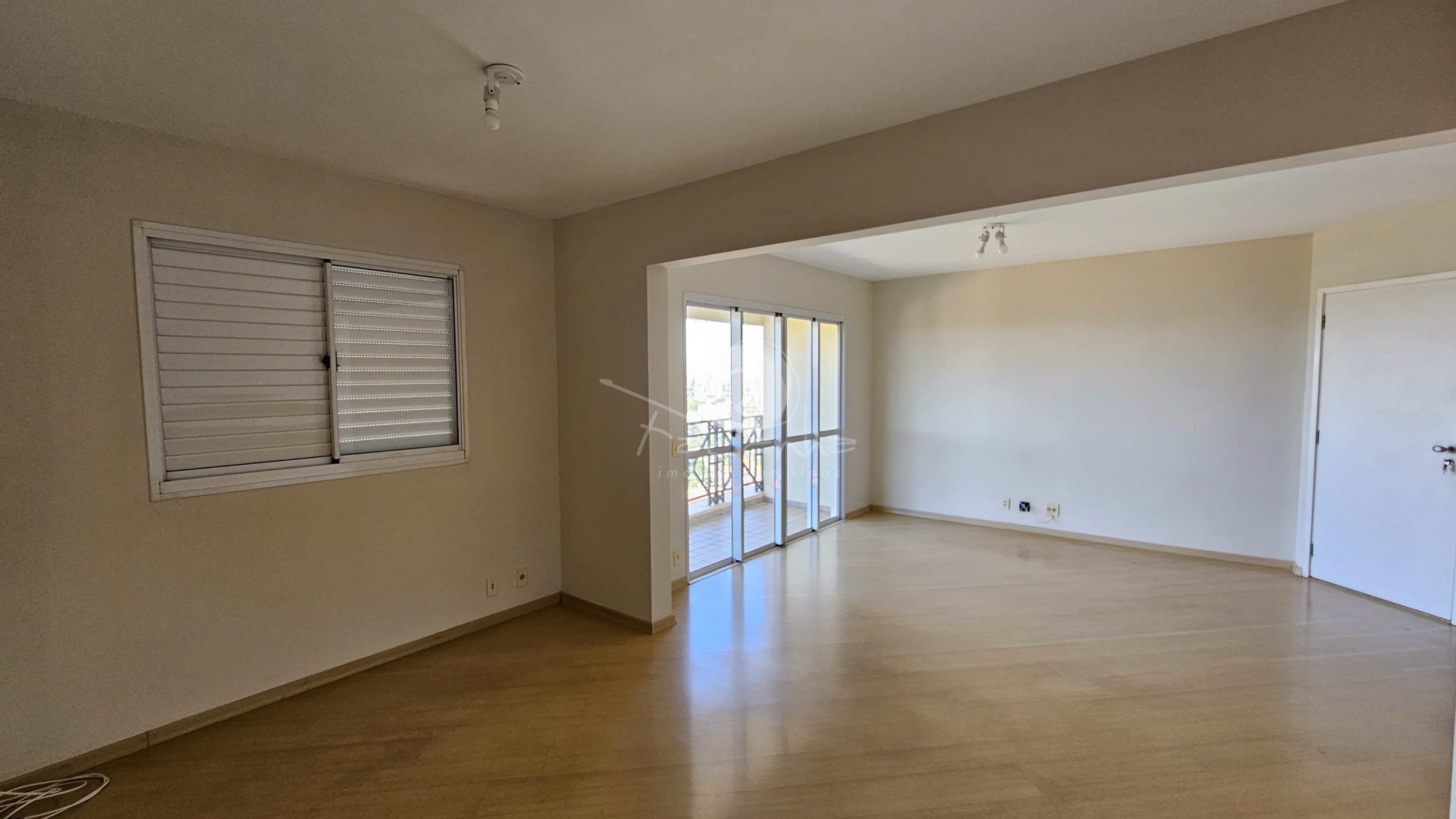 Apartamento à venda com 4 quartos, 110m² - Foto 3