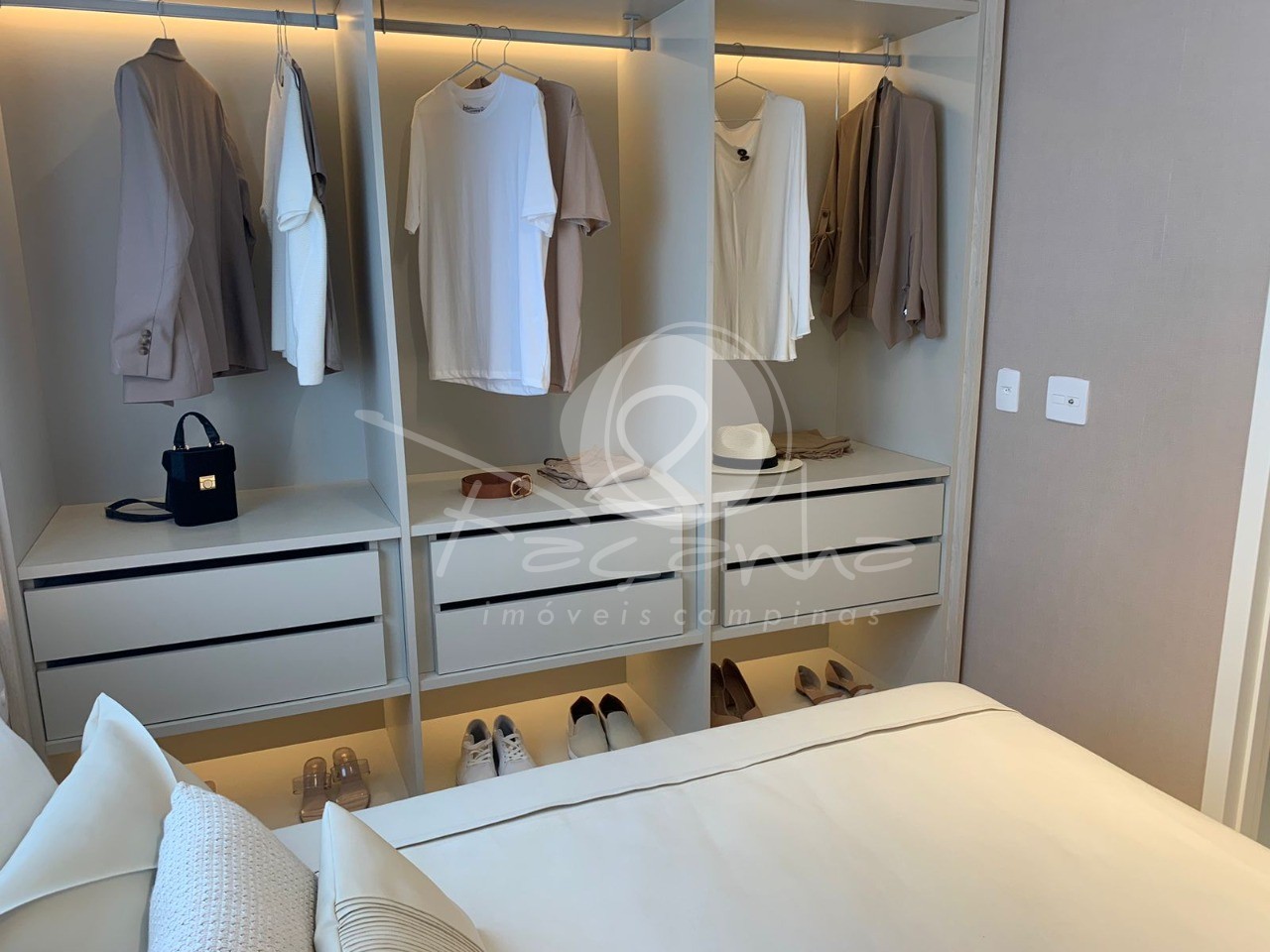 Apartamento à venda com 2 quartos, 70m² - Foto 19