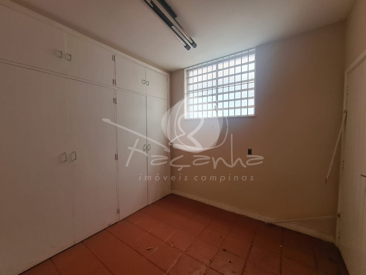 Prédio Inteiro à venda com 5 quartos, 200m² - Foto 9