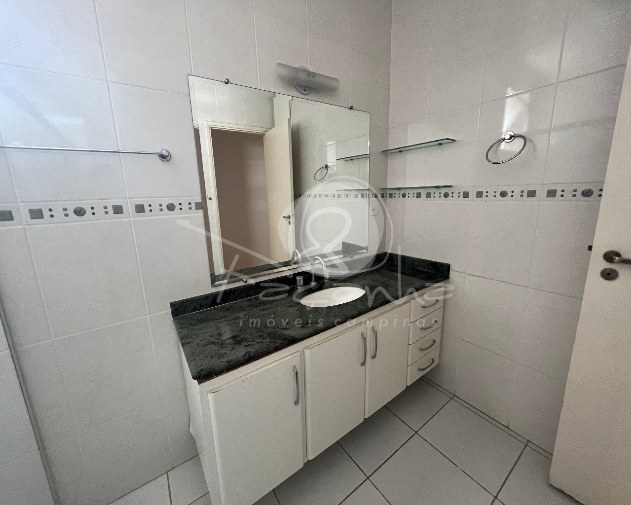 Apartamento à venda com 3 quartos, 150m² - Foto 15