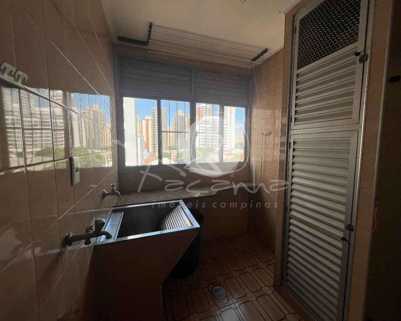 Apartamento à venda com 3 quartos, 150m² - Foto 25