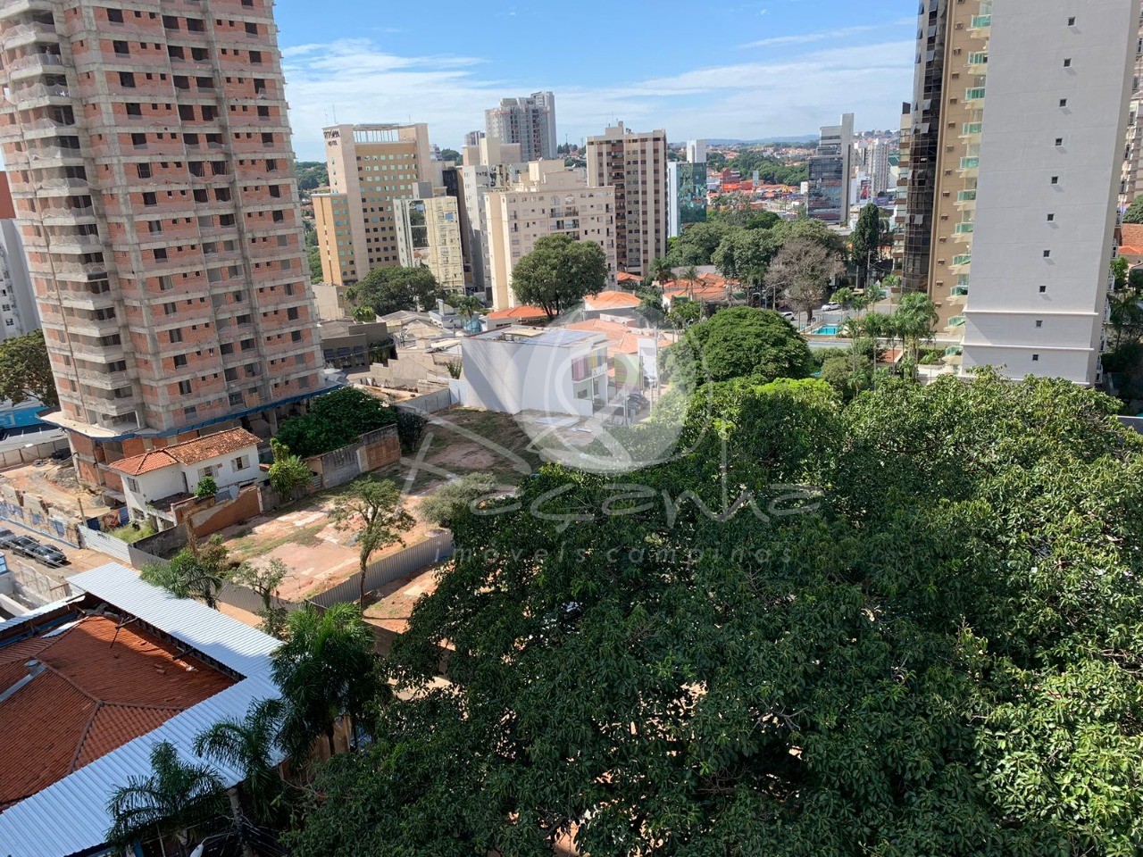 Apartamento à venda com 3 quartos, 245m² - Foto 6