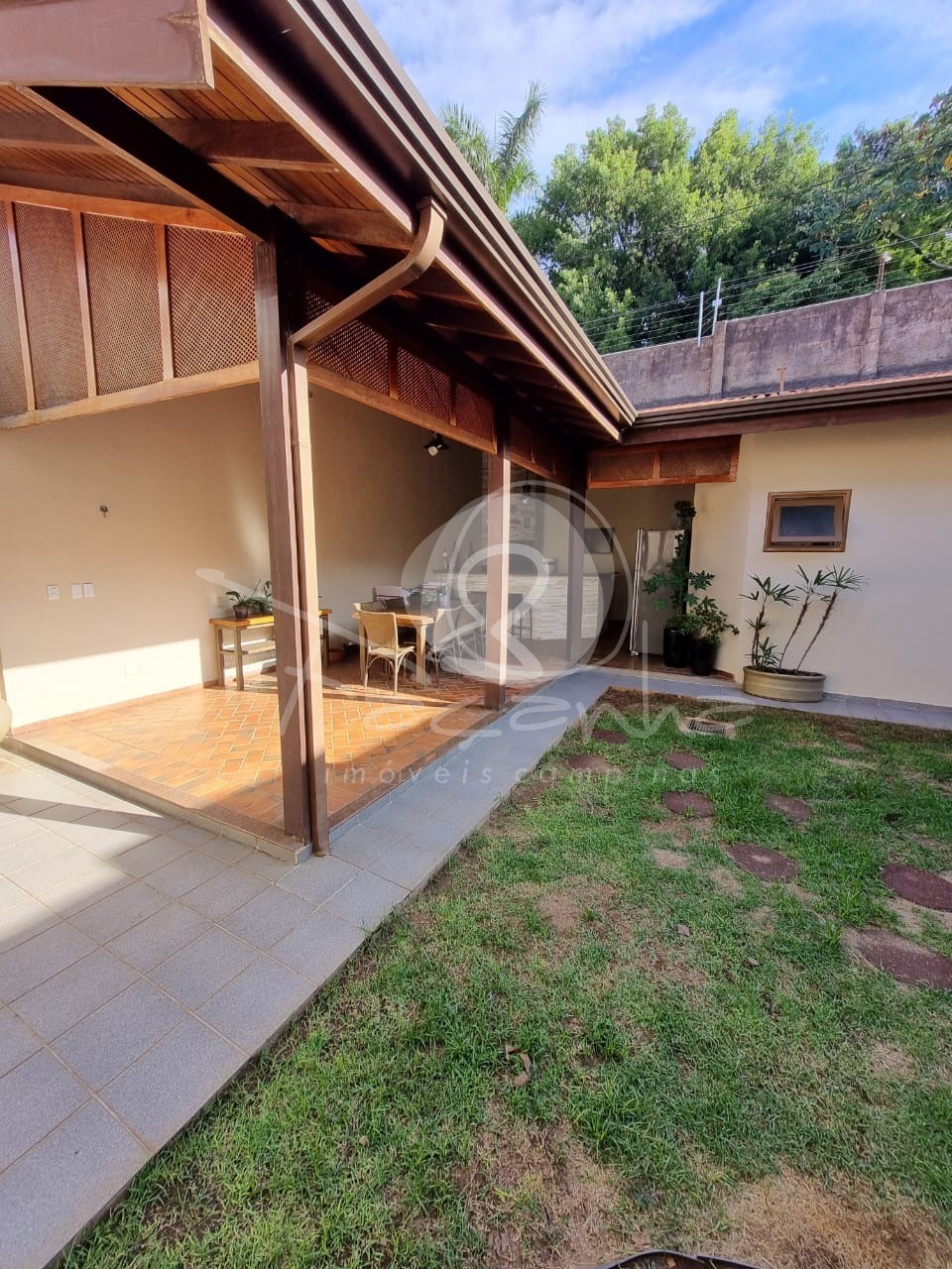 Casa de Condomínio à venda com 4 quartos, 358m² - Foto 29