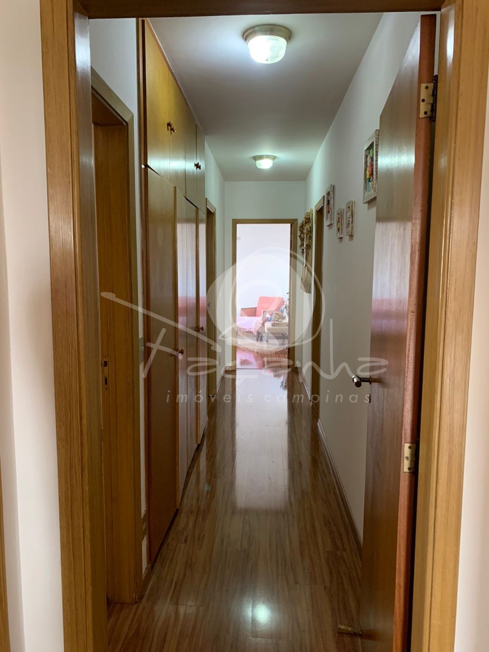 Apartamento à venda com 3 quartos, 245m² - Foto 9