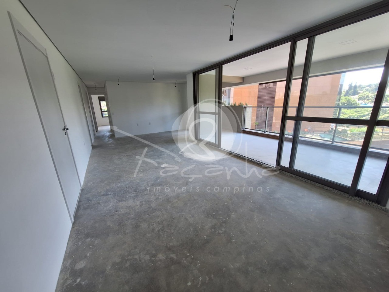 Apartamento à venda com 3 quartos, 157m² - Foto 5