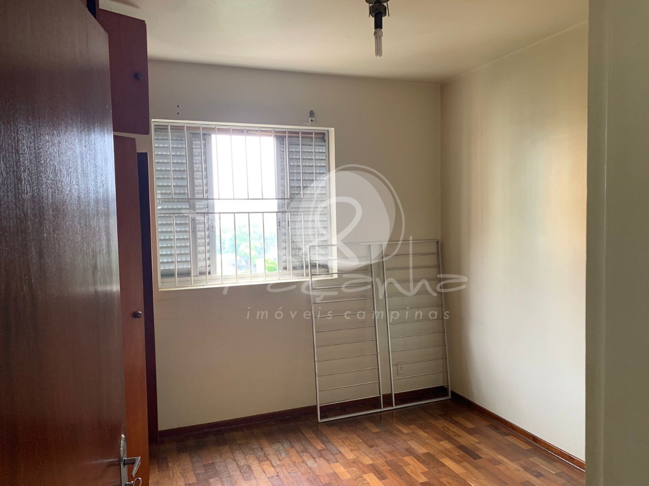 Apartamento à venda com 2 quartos, 85m² - Foto 9