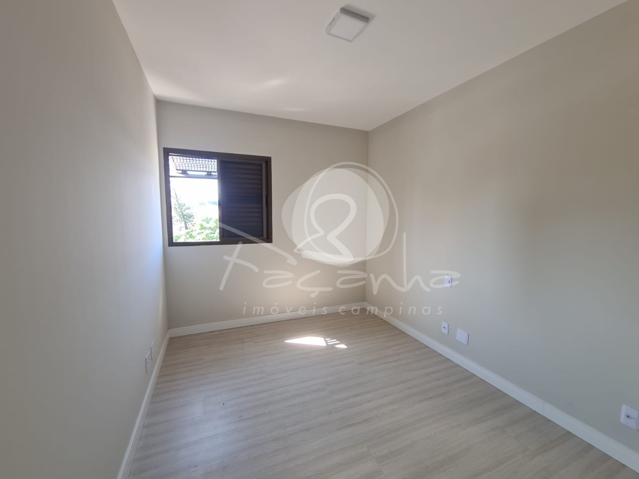 Apartamento à venda com 3 quartos, 96m² - Foto 13