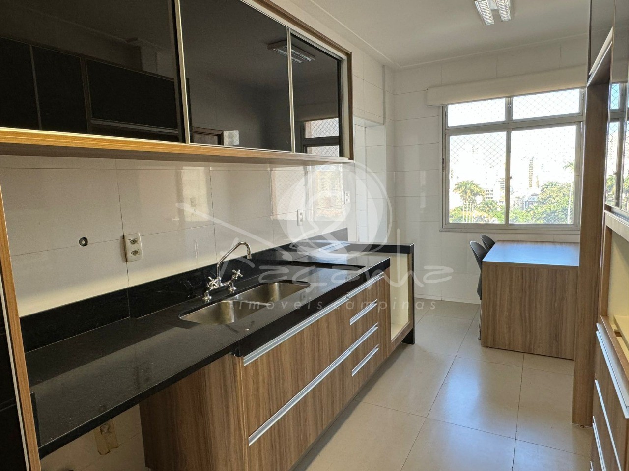 Apartamento à venda com 3 quartos, 140m² - Foto 19