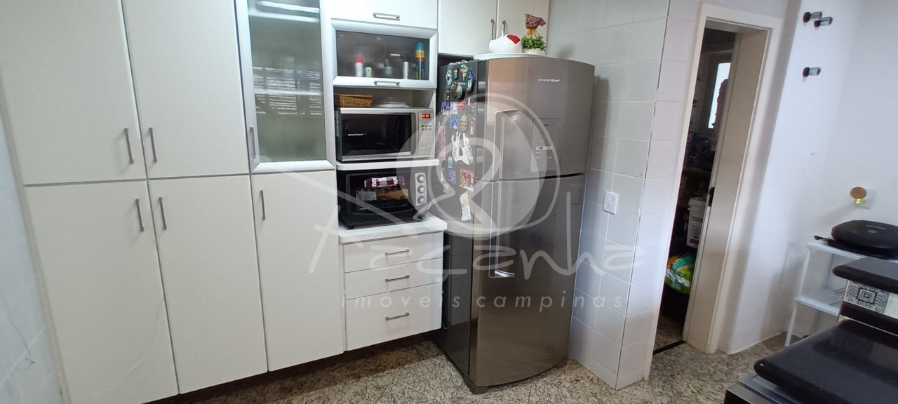 Casa de Condomínio à venda com 3 quartos, 234m² - Foto 12