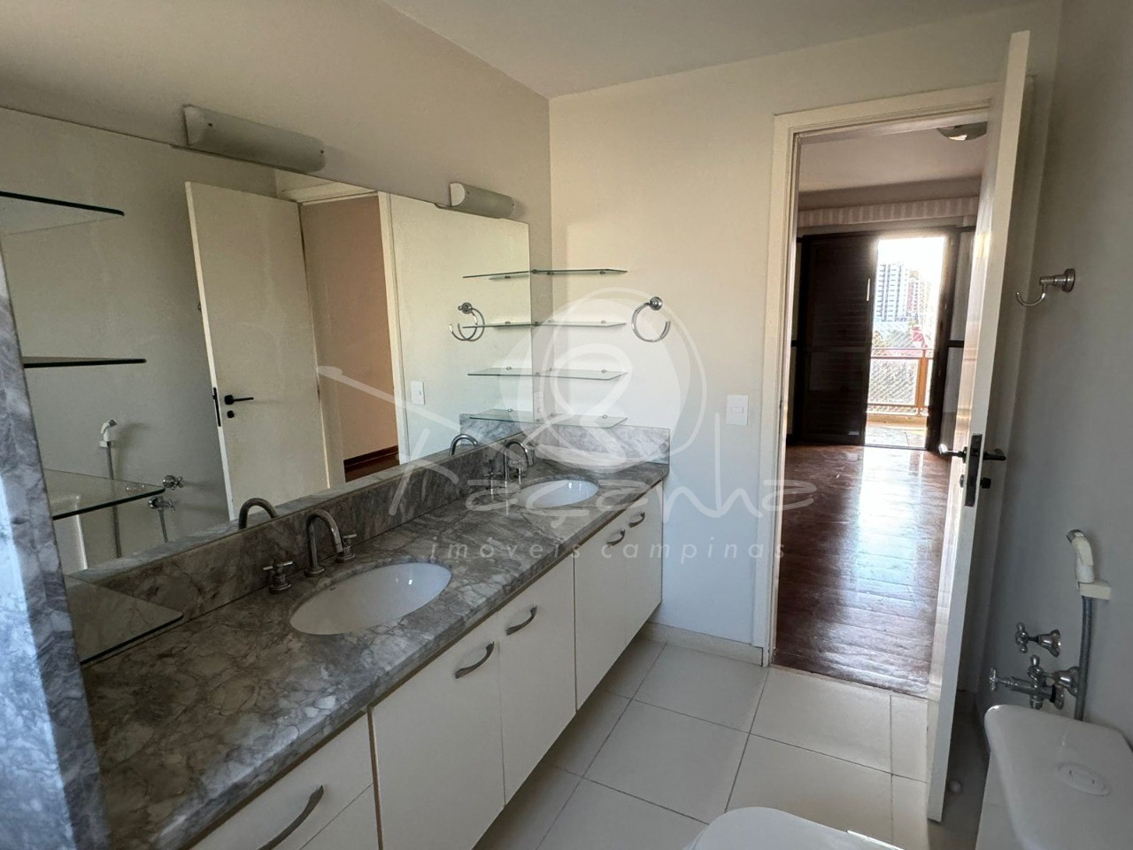 Apartamento à venda com 4 quartos, 273m² - Foto 25