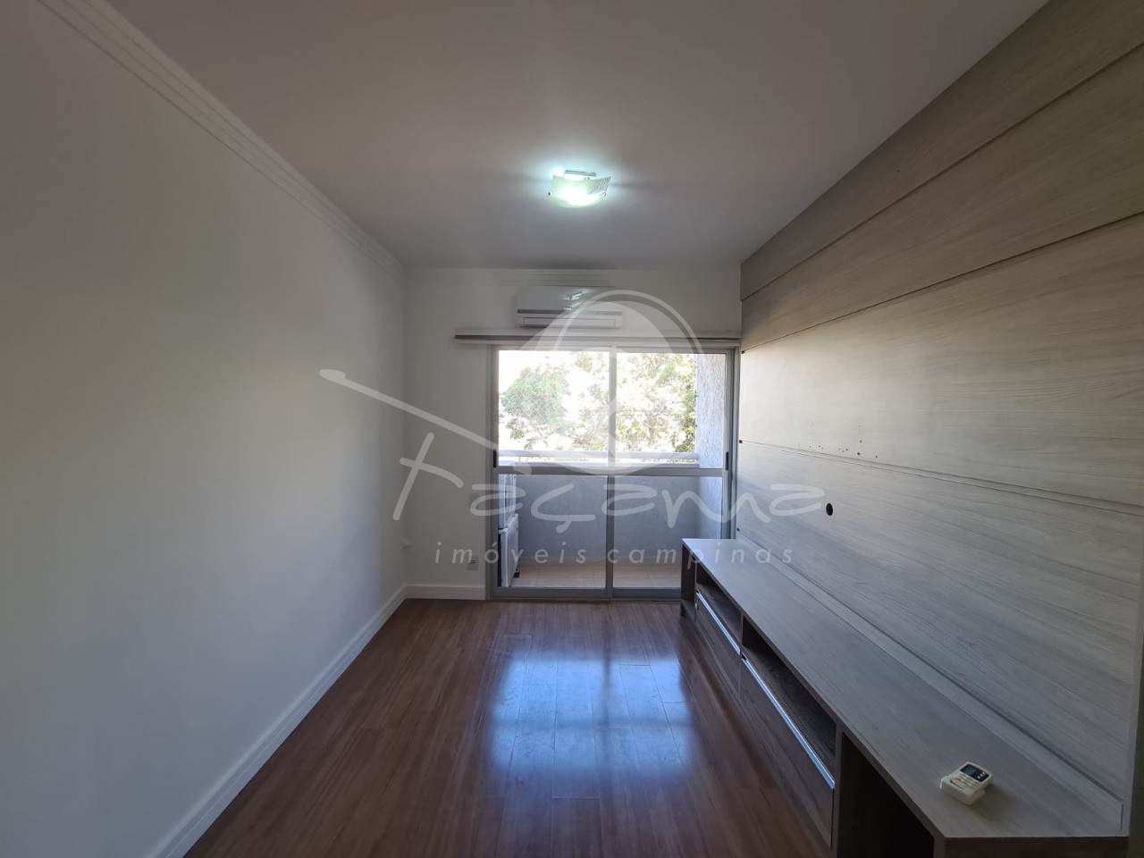 Apartamento à venda com 2 quartos, 68m² - Foto 2