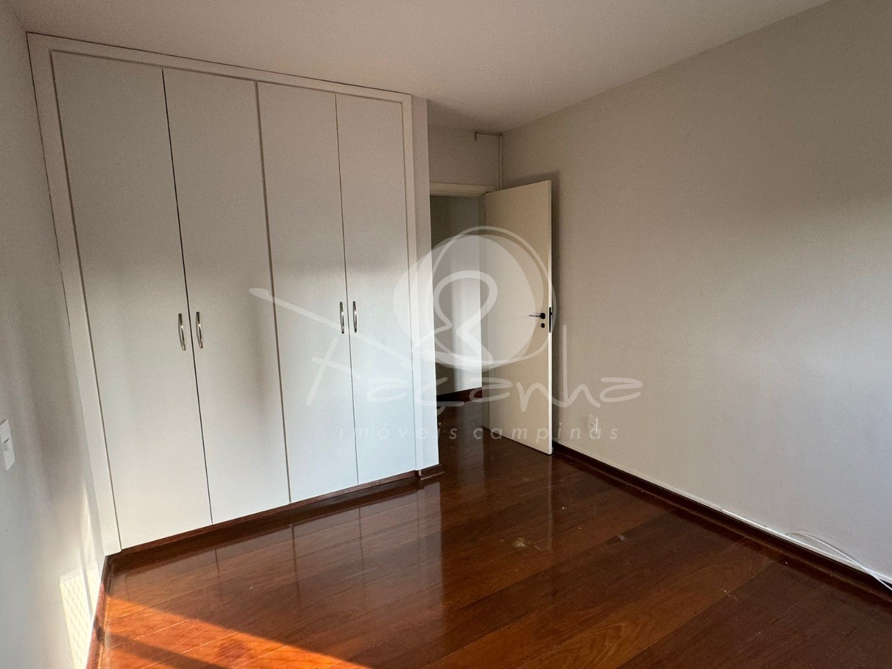 Apartamento à venda com 4 quartos, 273m² - Foto 15