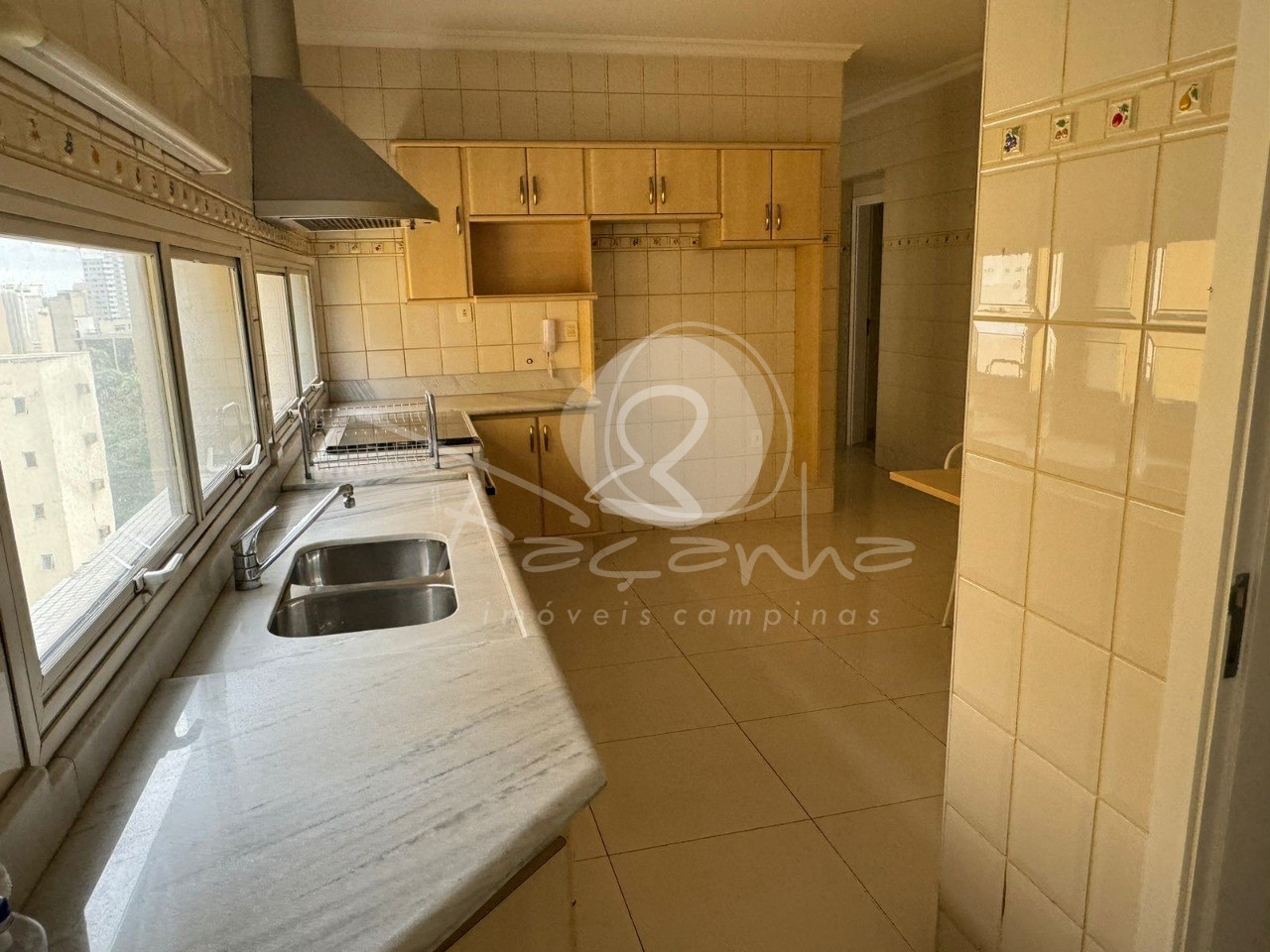 Apartamento à venda e aluguel com 3 quartos, 220m² - Foto 23