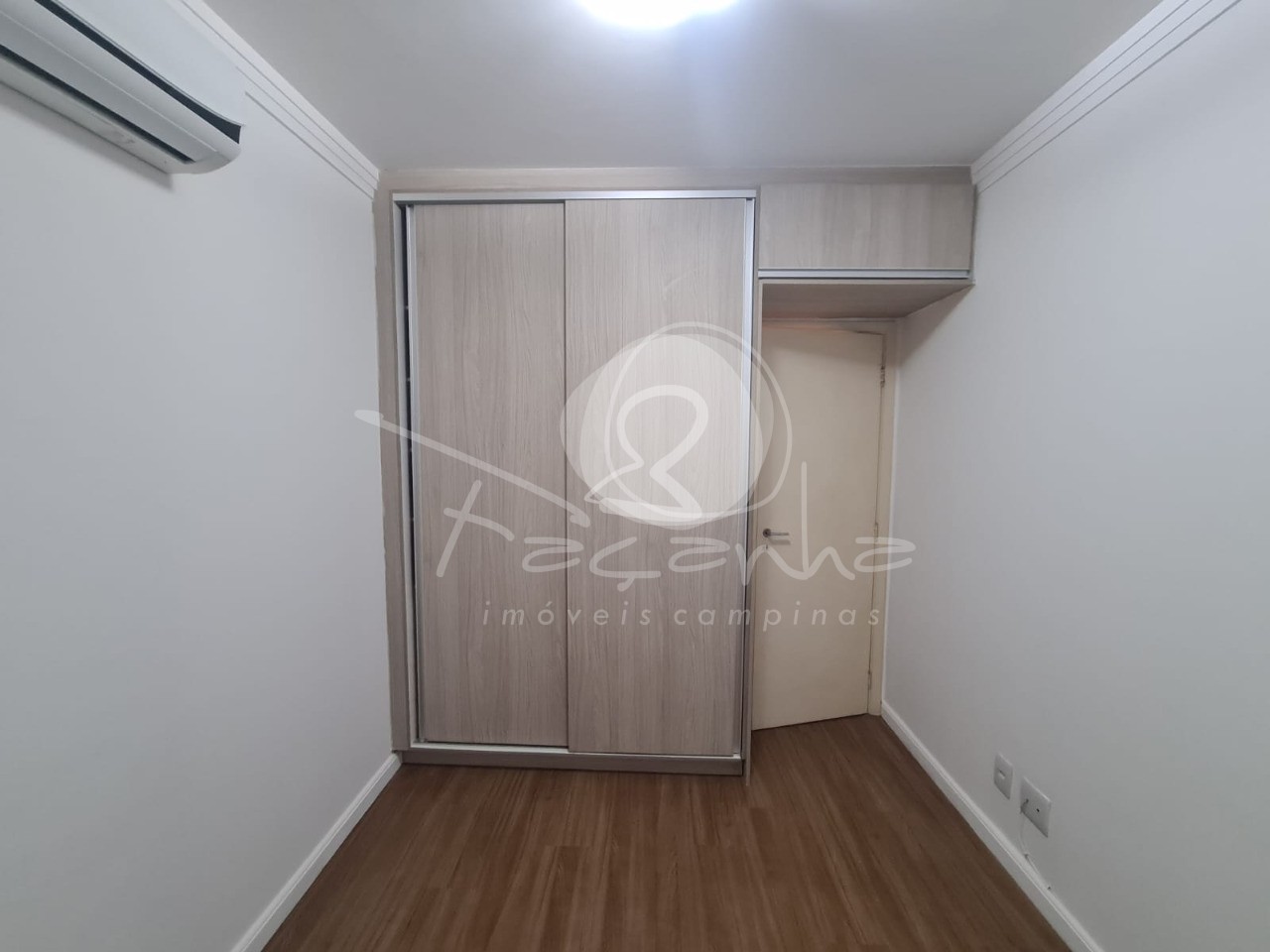 Apartamento à venda com 2 quartos, 68m² - Foto 11