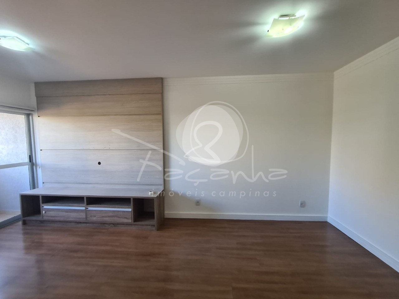 Apartamento à venda com 2 quartos, 68m² - Foto 3