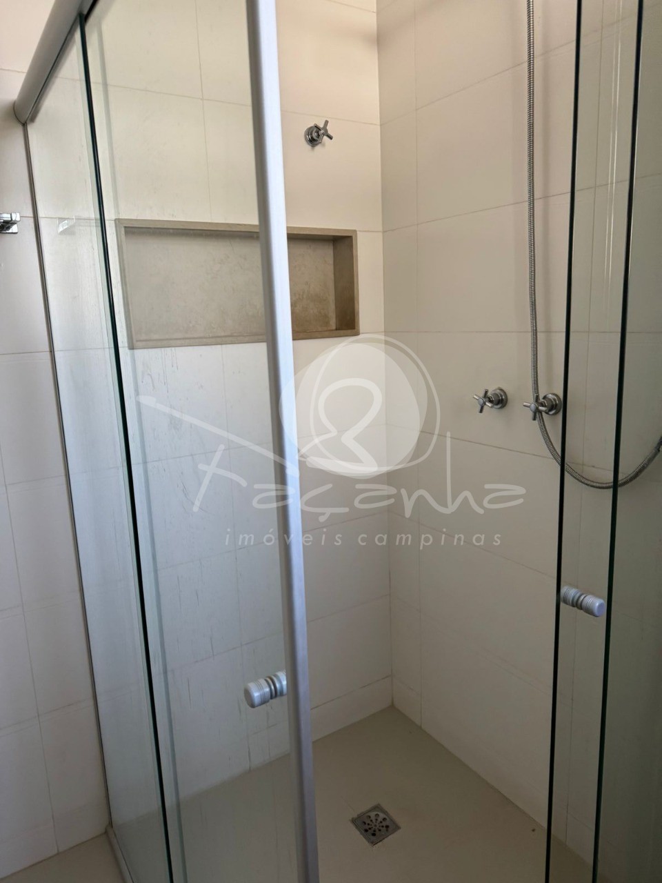 Apartamento à venda com 3 quartos, 140m² - Foto 13