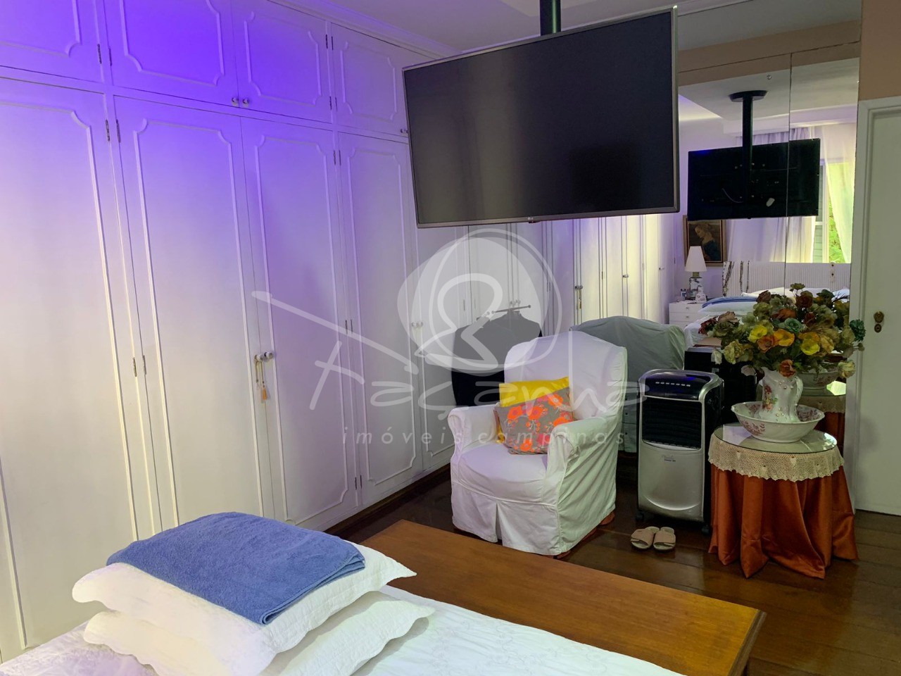 Apartamento à venda com 3 quartos, 240m² - Foto 22