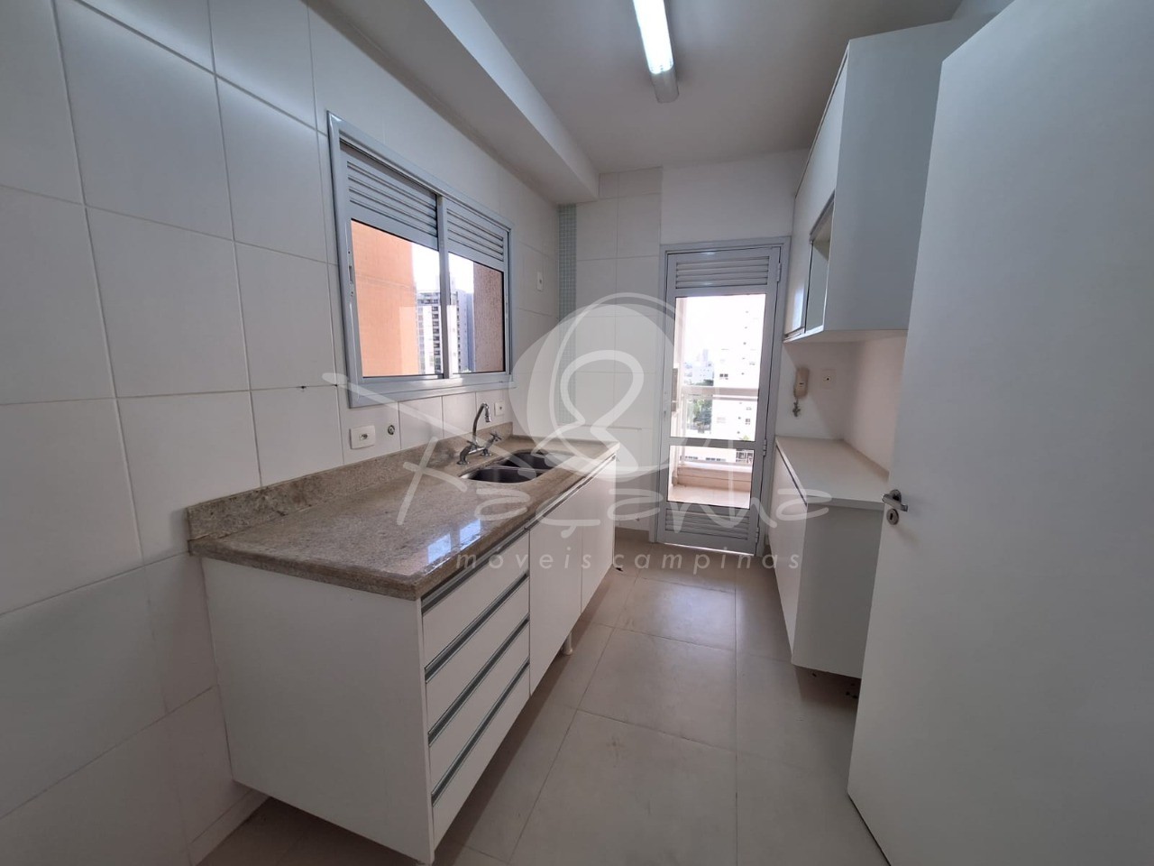 Apartamento à venda com 3 quartos, 119m² - Foto 6