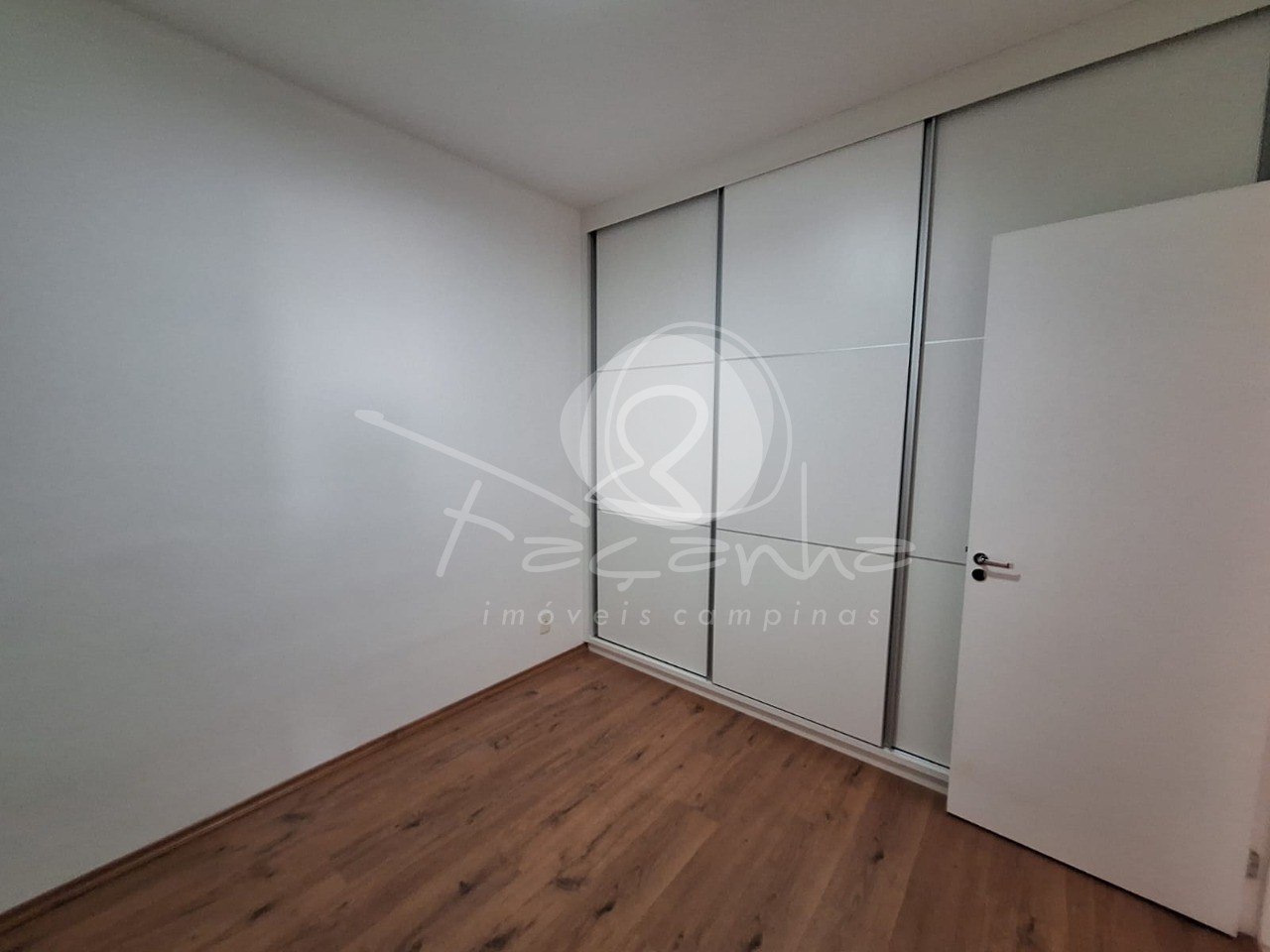 Apartamento à venda com 3 quartos, 119m² - Foto 10