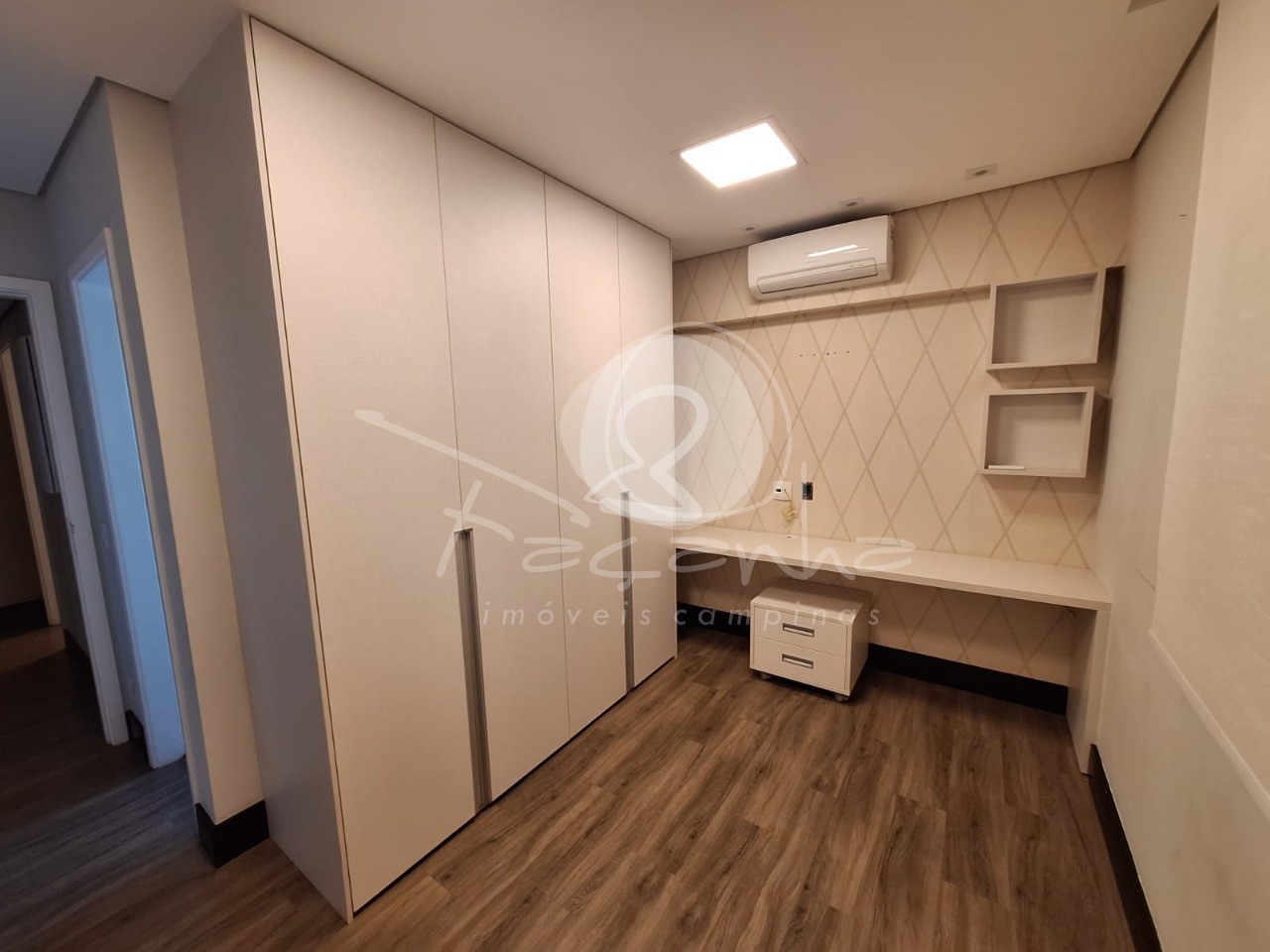 Apartamento à venda com 3 quartos, 189m² - Foto 17