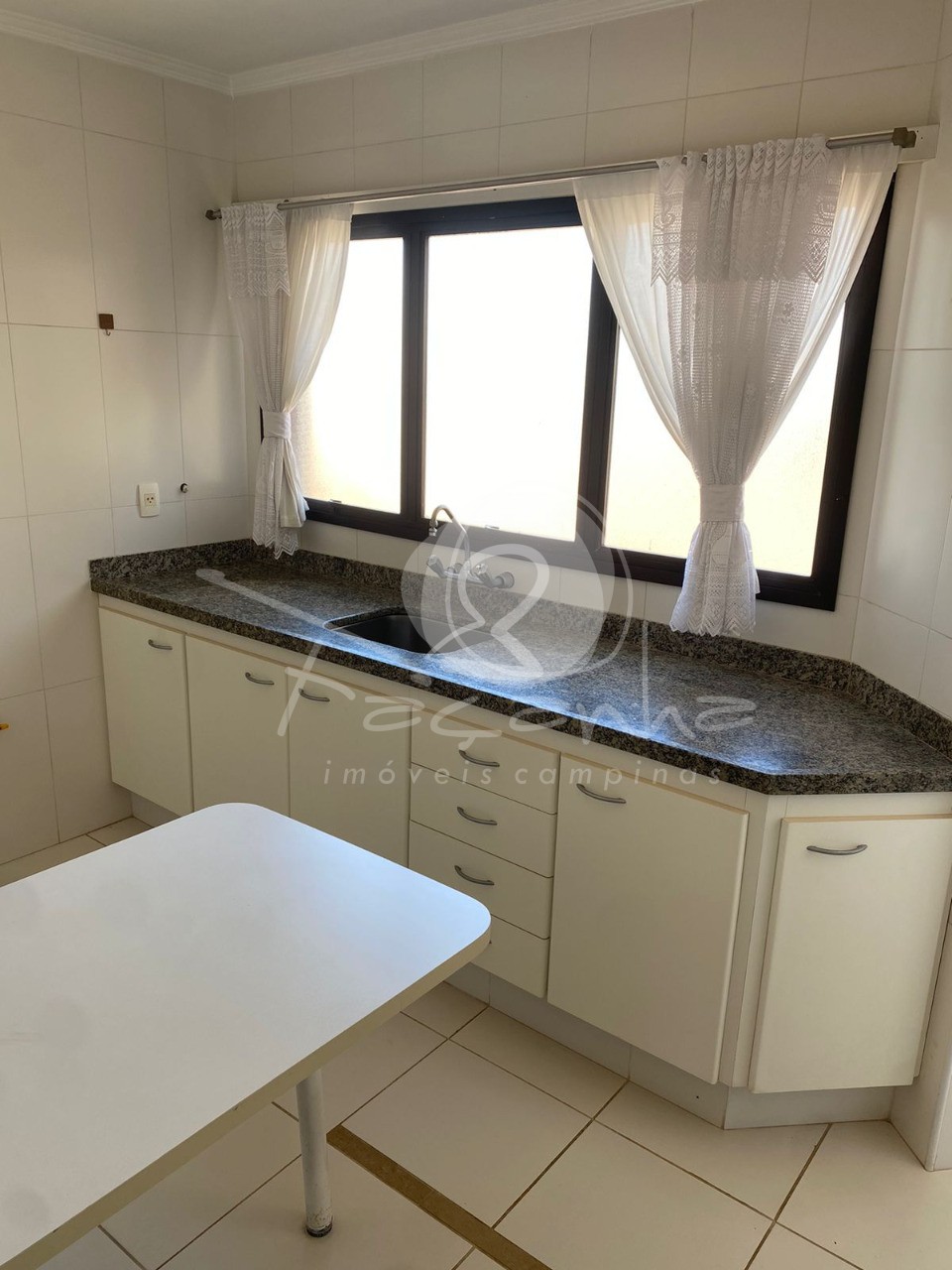 Apartamento à venda com 2 quartos, 96m² - Foto 18