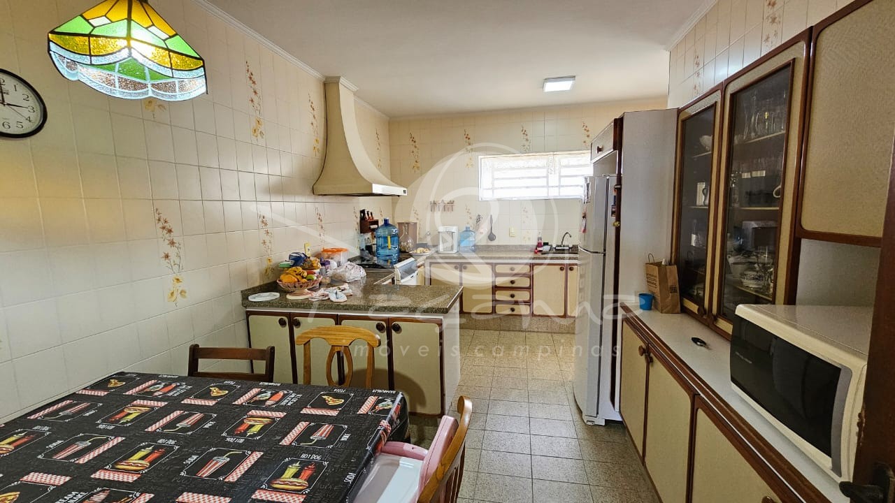 Sobrado à venda com 5 quartos, 320m² - Foto 19