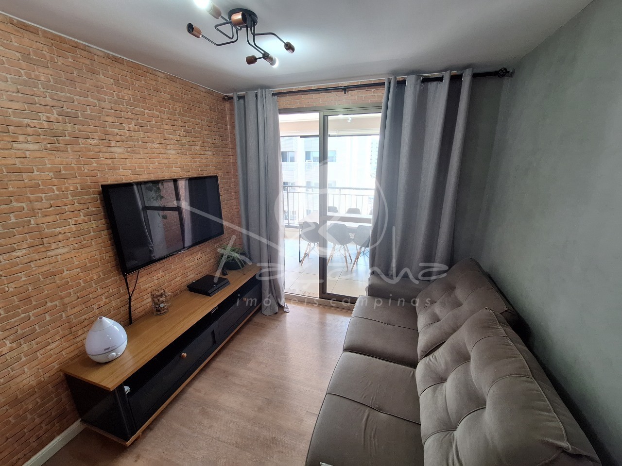 Apartamento à venda com 3 quartos, 75m² - Foto 1