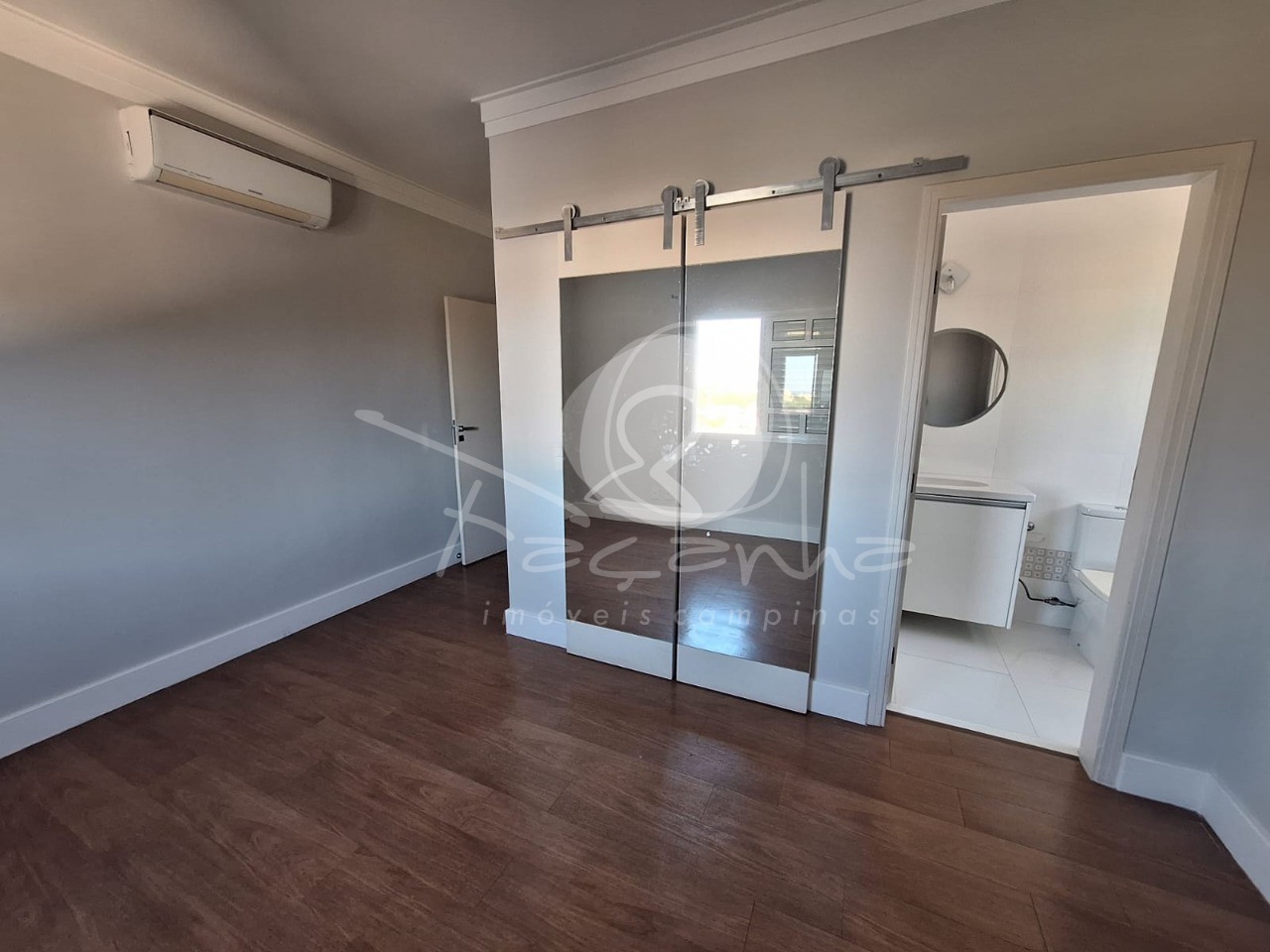 Casa de Condomínio à venda com 3 quartos, 250m² - Foto 23