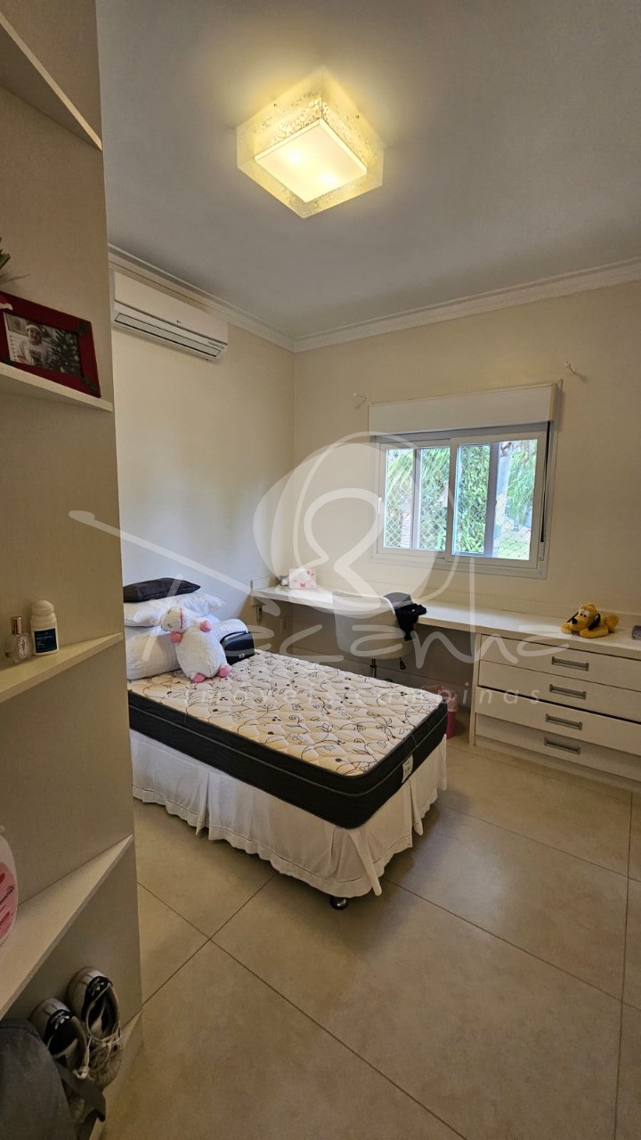 Casa de Condomínio à venda com 4 quartos, 270m² - Foto 15