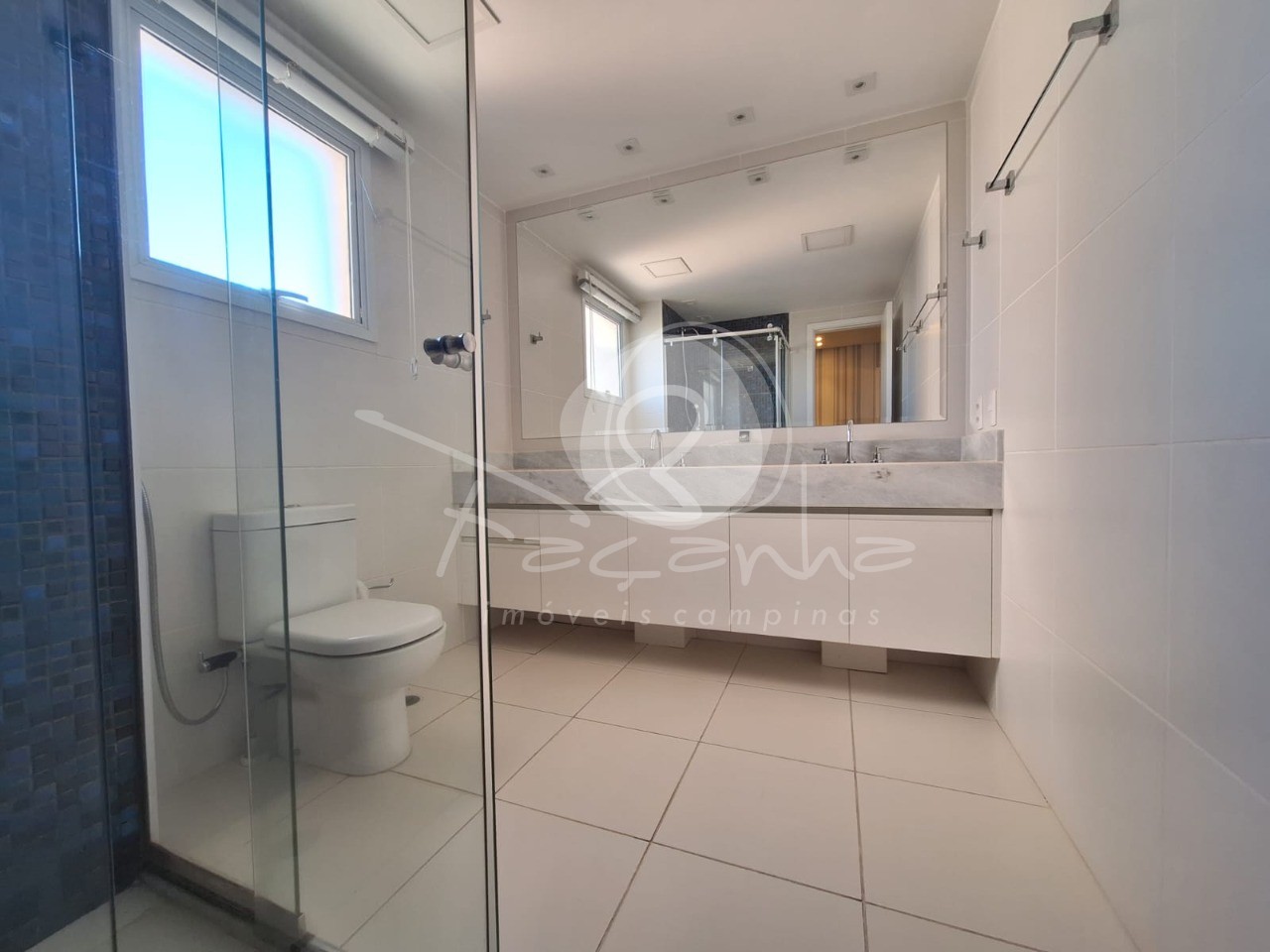 Apartamento à venda com 3 quartos, 189m² - Foto 16