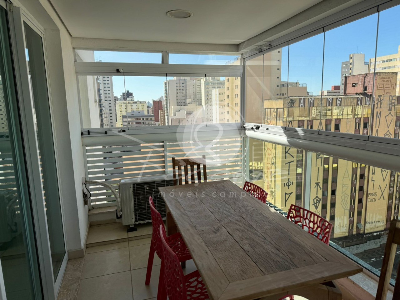 Apartamento à venda com 2 quartos, 65m² - Foto 4