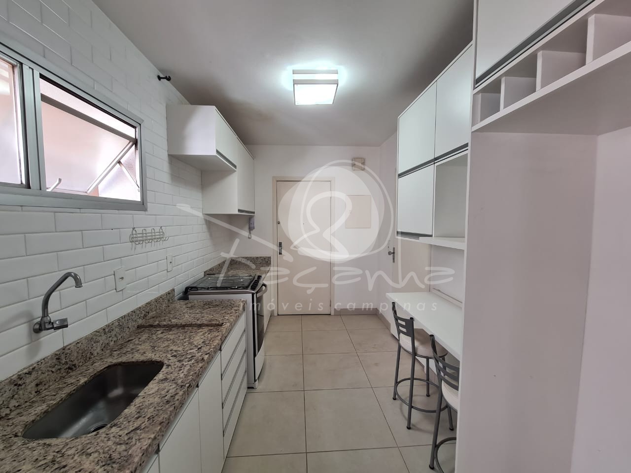 Apartamento à venda com 2 quartos, 80m² - Foto 18