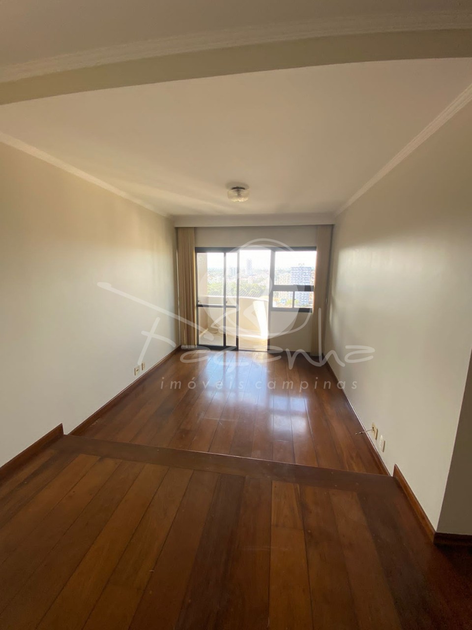 Apartamento à venda com 2 quartos, 96m² - Foto 1