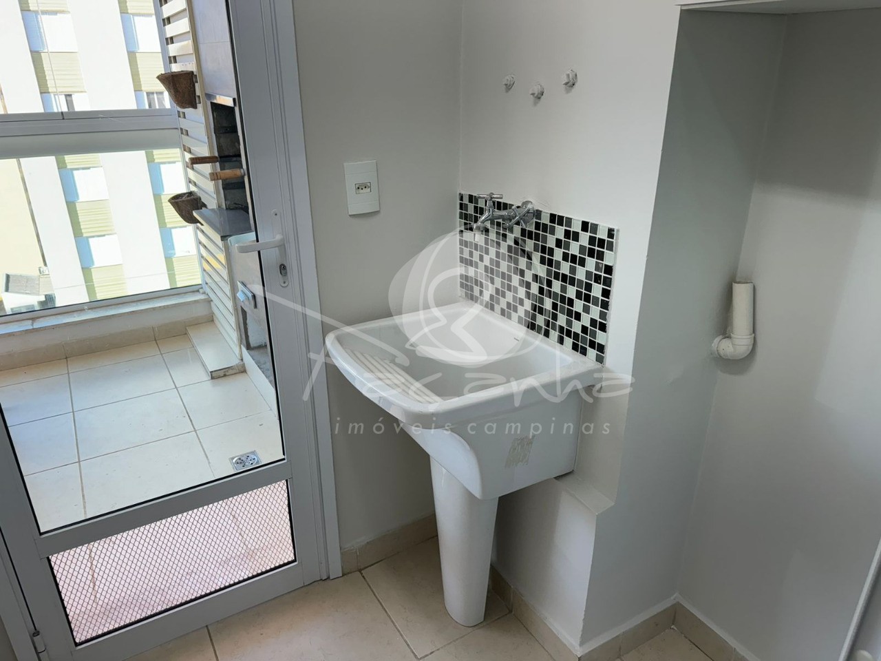 Apartamento à venda com 2 quartos, 65m² - Foto 19