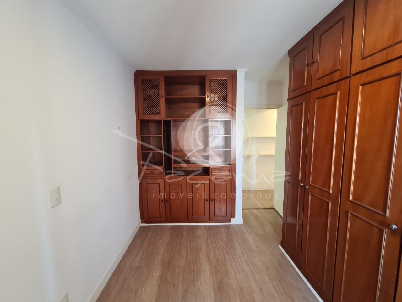 Apartamento à venda com 2 quartos, 80m² - Foto 13