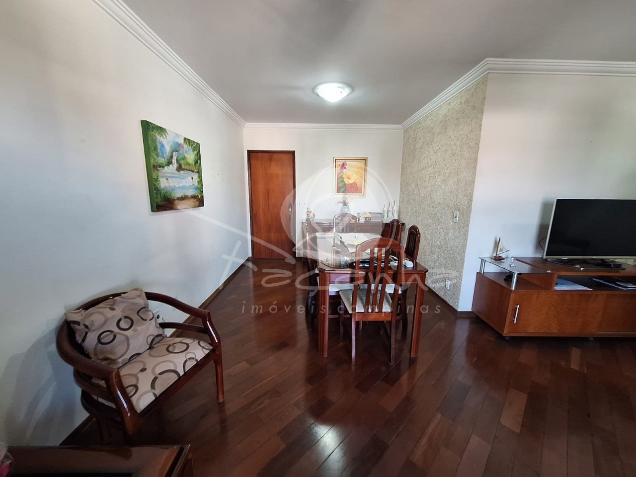 Apartamento à venda com 3 quartos, 112m² - Foto 2