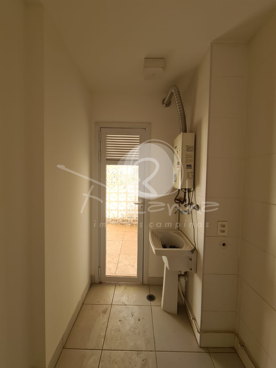 Apartamento à venda e aluguel com 2 quartos, 68m² - Foto 20