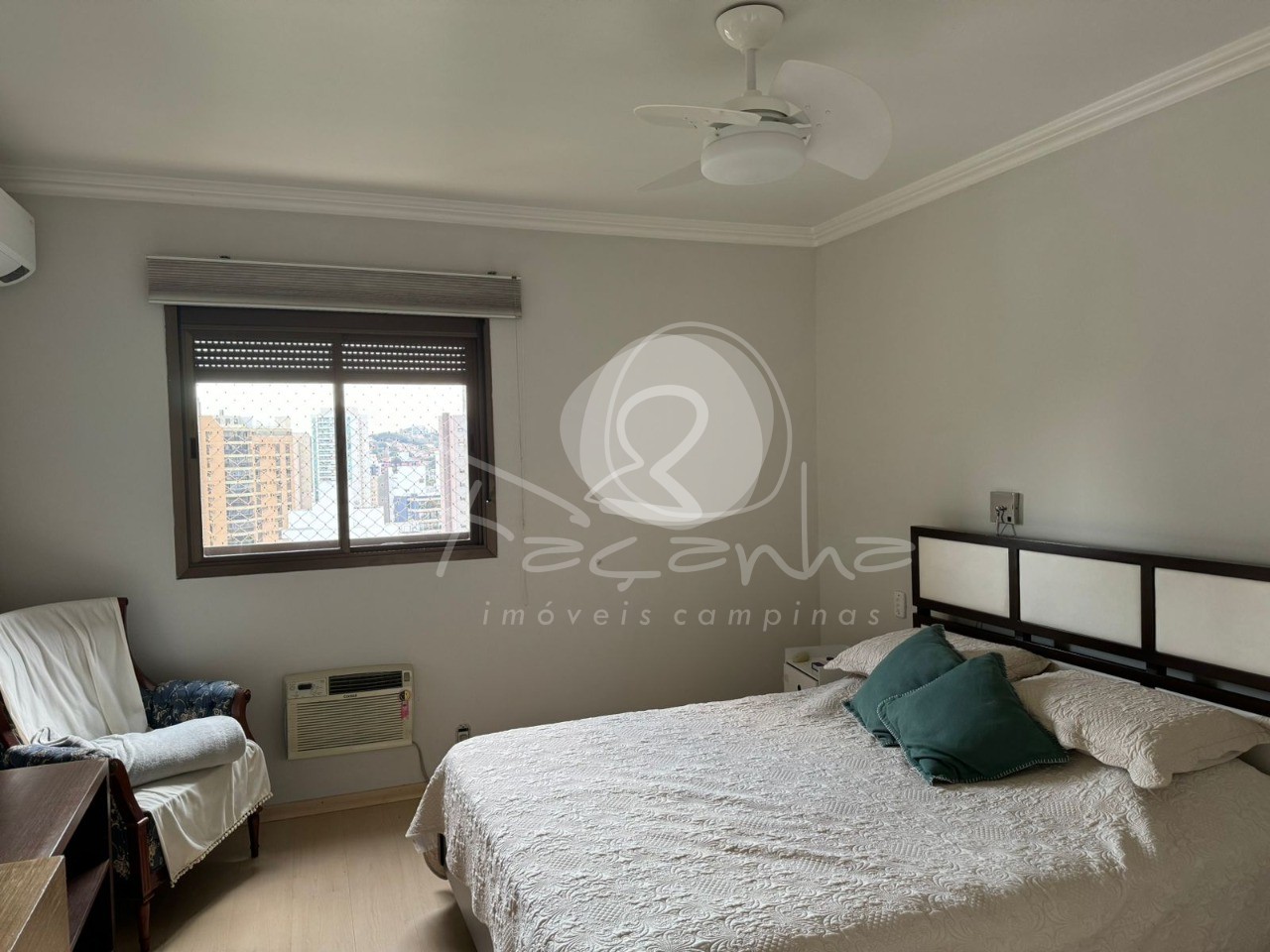 Apartamento à venda com 4 quartos, 260m² - Foto 13