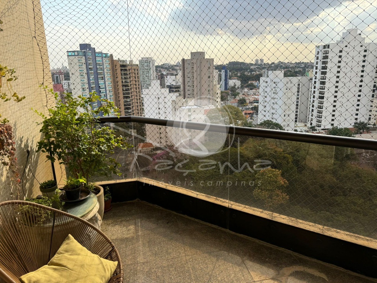 Apartamento à venda com 4 quartos, 260m² - Foto 8