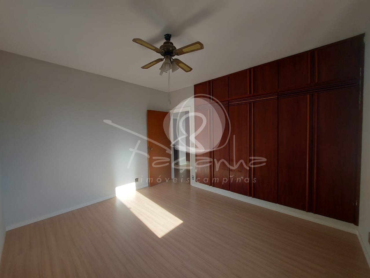 Apartamento à venda e aluguel com 3 quartos, 136m² - Foto 23