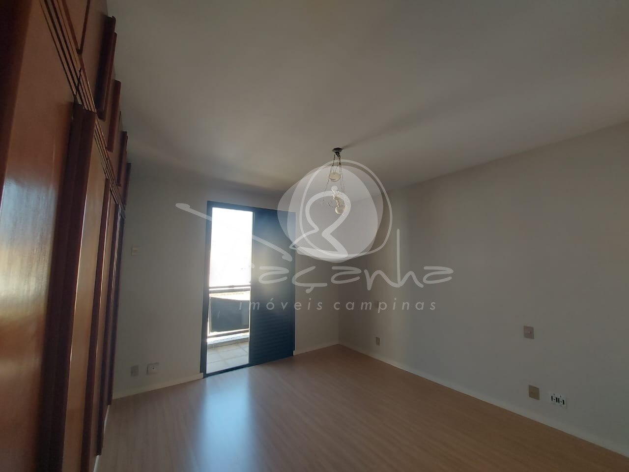 Apartamento à venda e aluguel com 3 quartos, 136m² - Foto 12