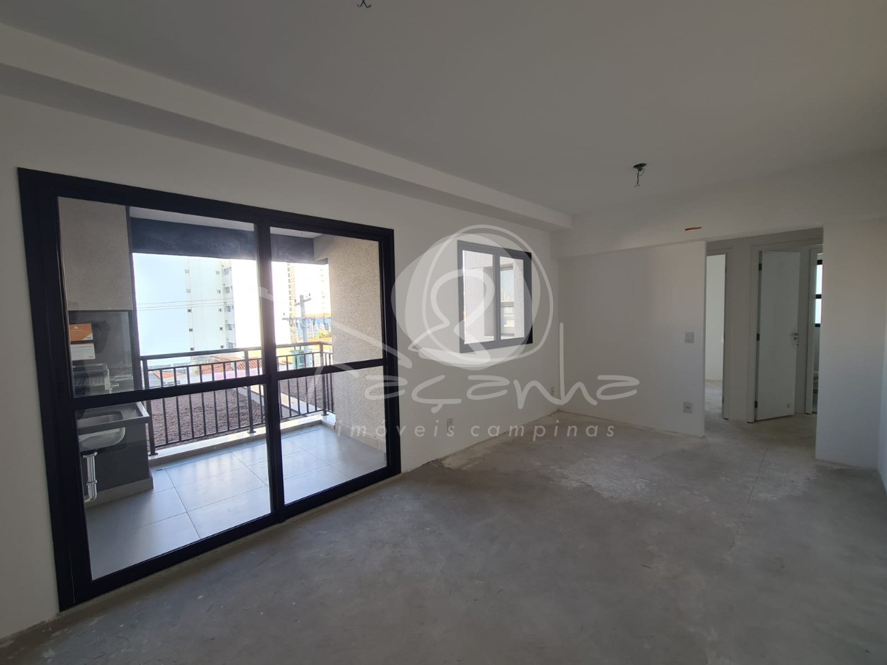 Apartamento à venda com 2 quartos, 68m² - Foto 4