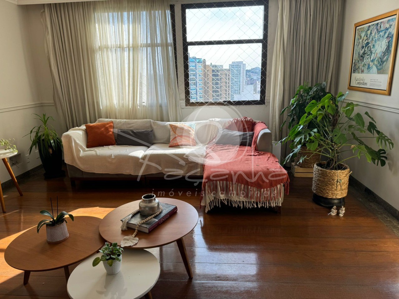 Apartamento à venda com 4 quartos, 260m² - Foto 3