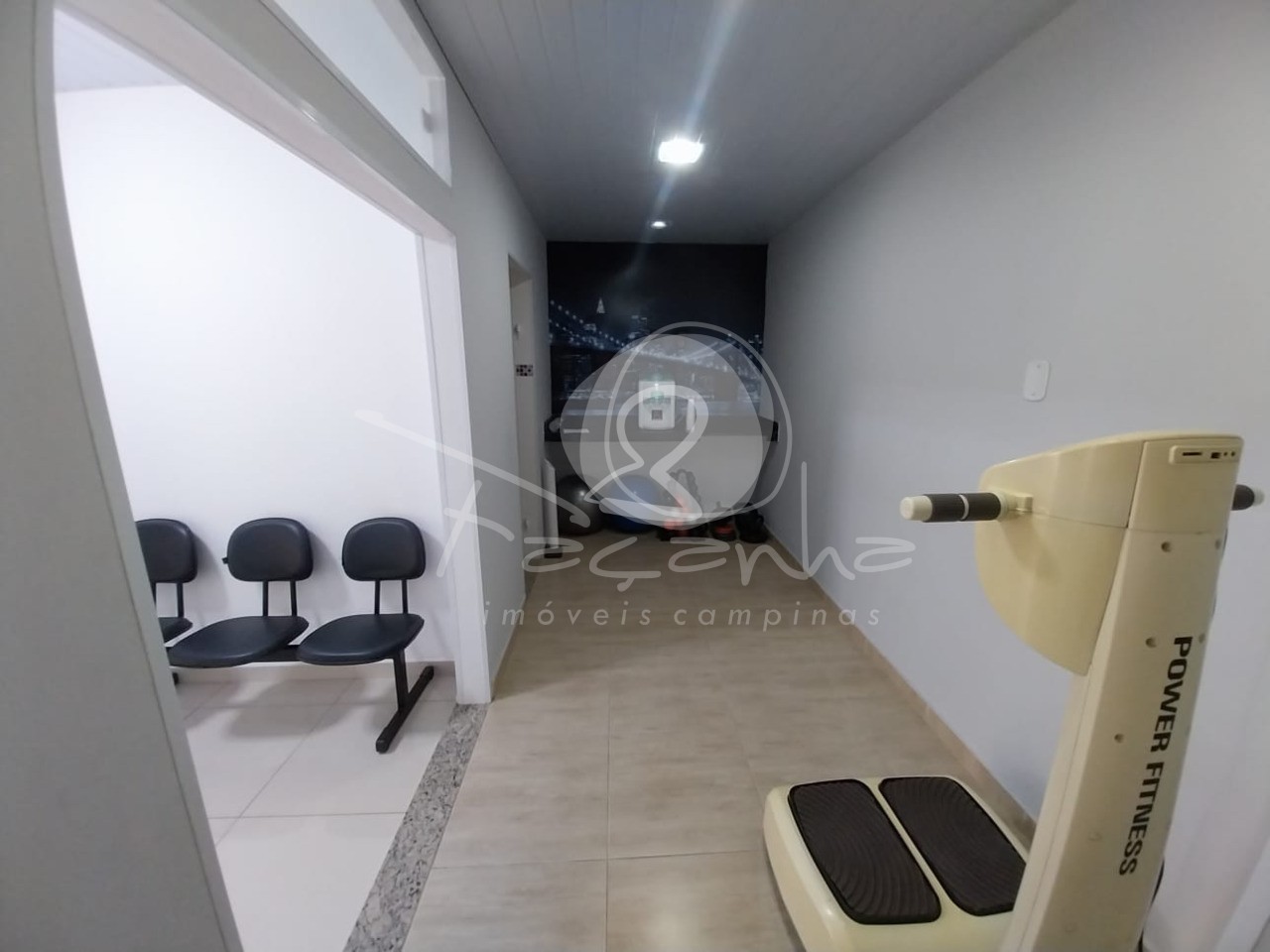 Sobrado à venda com 3 quartos, 205m² - Foto 27