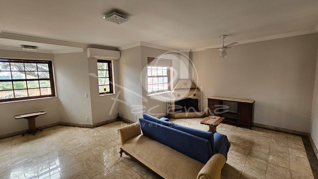 Casa de Condomínio à venda com 4 quartos, 300m² - Foto 2