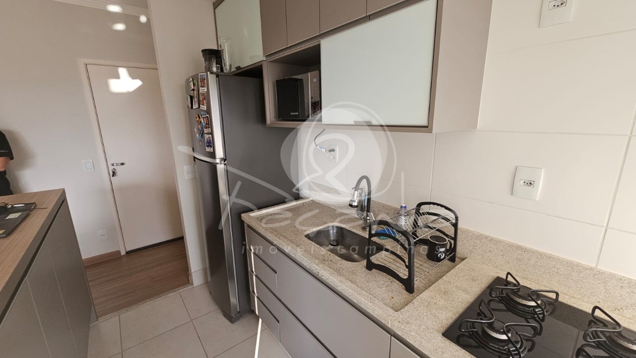 Apartamento à venda com 2 quartos, 66m² - Foto 13