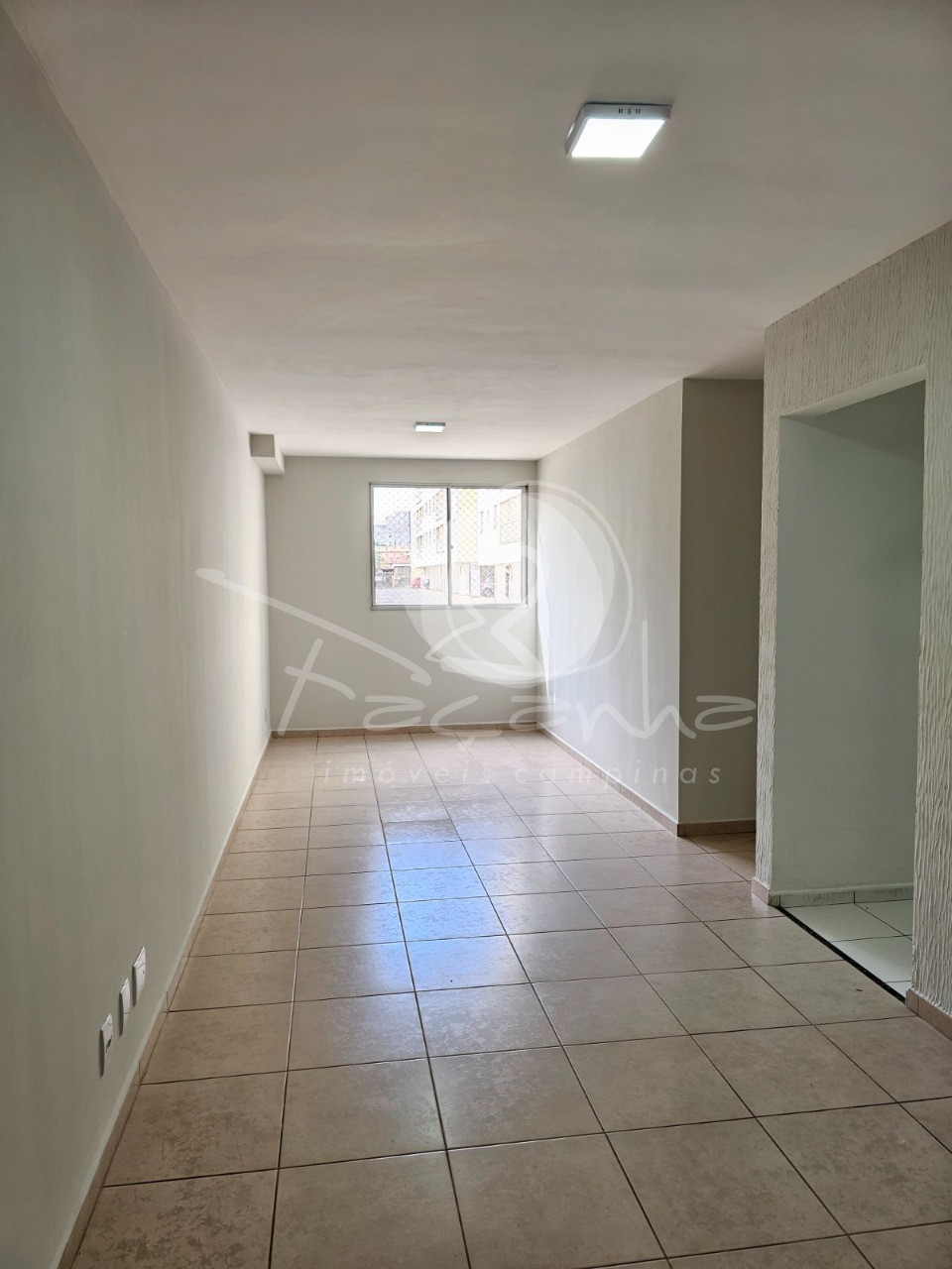 Apartamento à venda com 2 quartos, 56m² - Foto 2