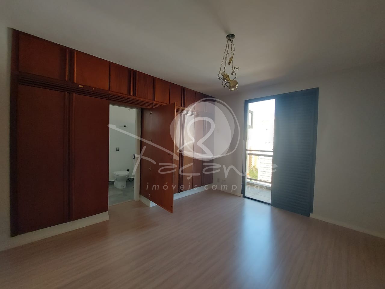 Apartamento à venda e aluguel com 3 quartos, 136m² - Foto 11