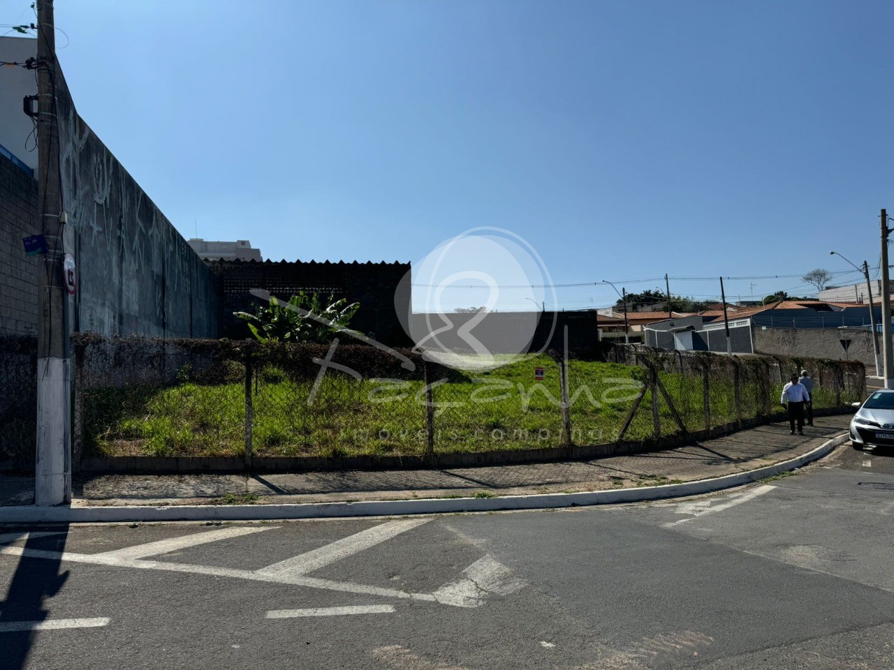 Loteamento e Condomínio à venda e aluguel, 755m² - Foto 1