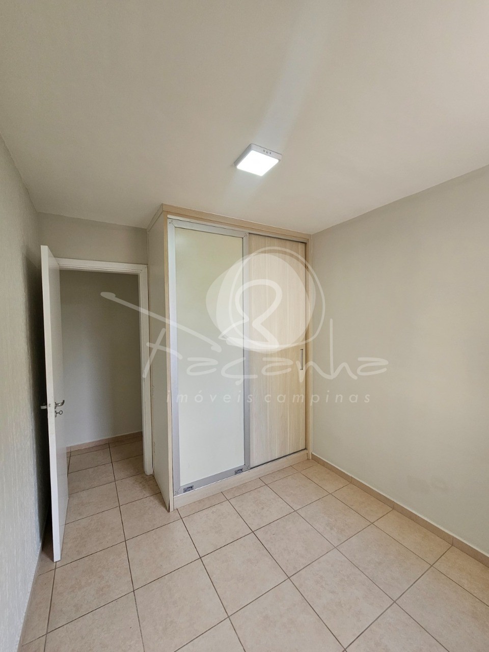 Apartamento à venda com 2 quartos, 56m² - Foto 5